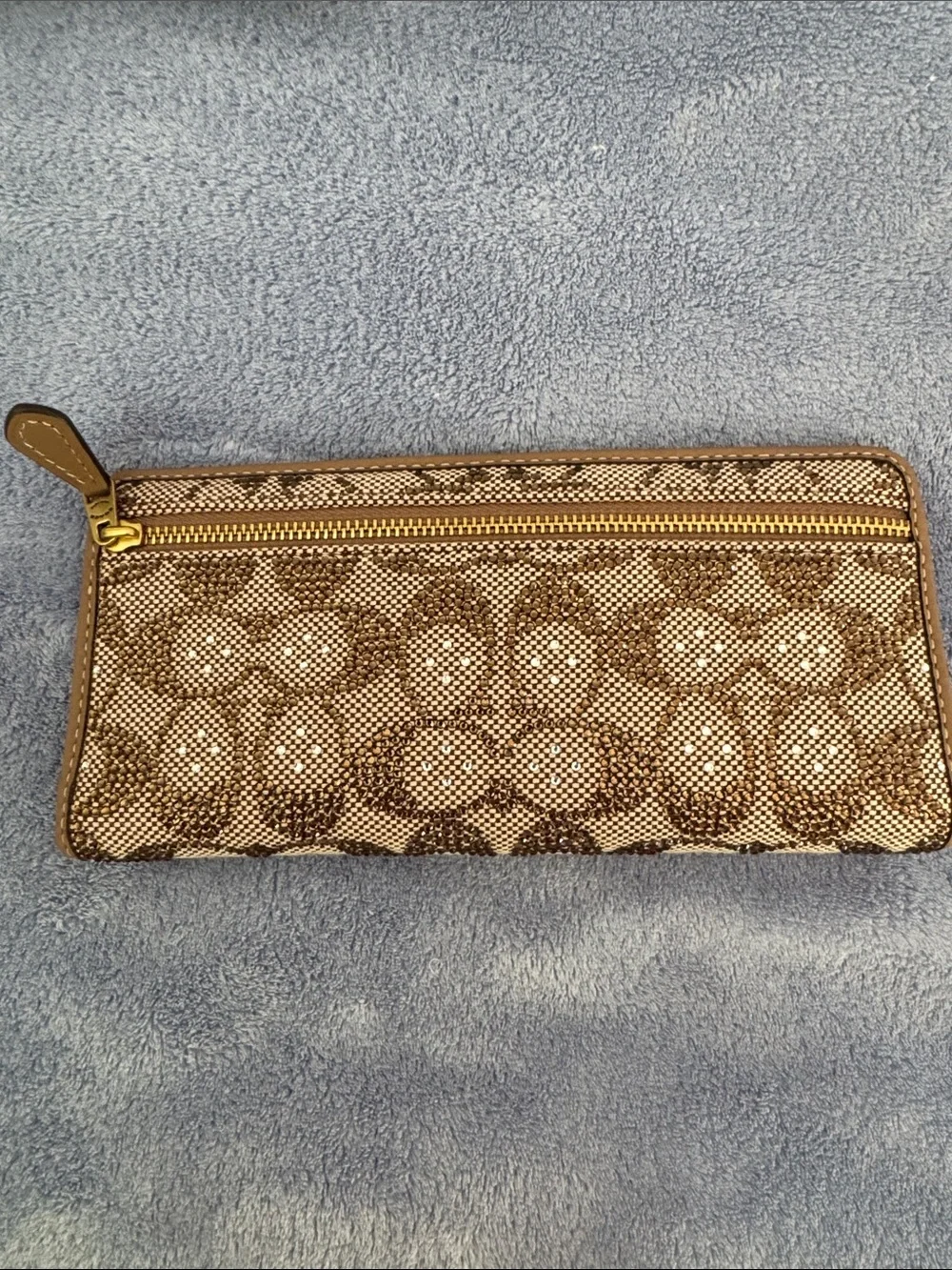 Coach Essential Crystal Signature Jacquard Slim Wallet